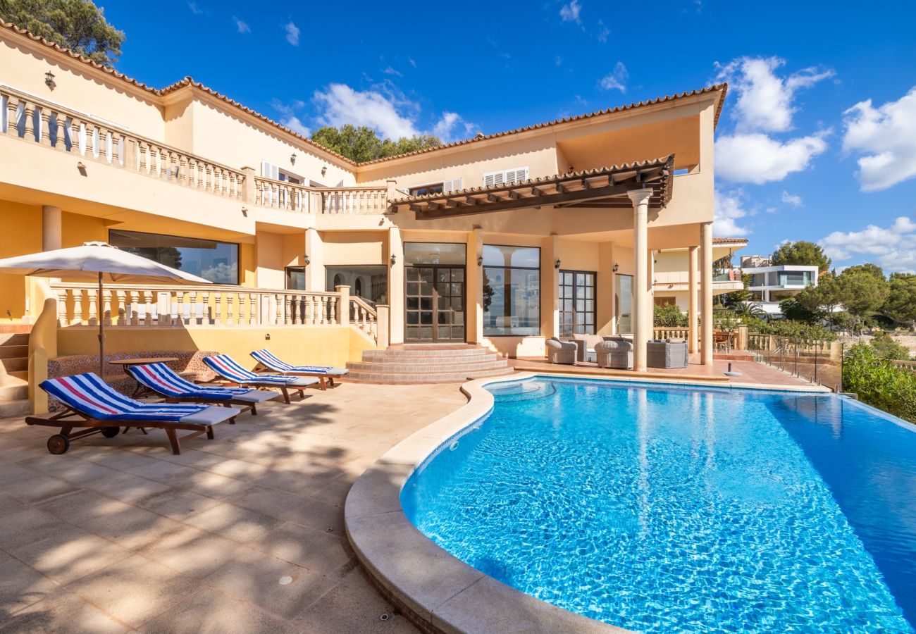 Villa in Cala Vinyes - Villa Cala Vinyes