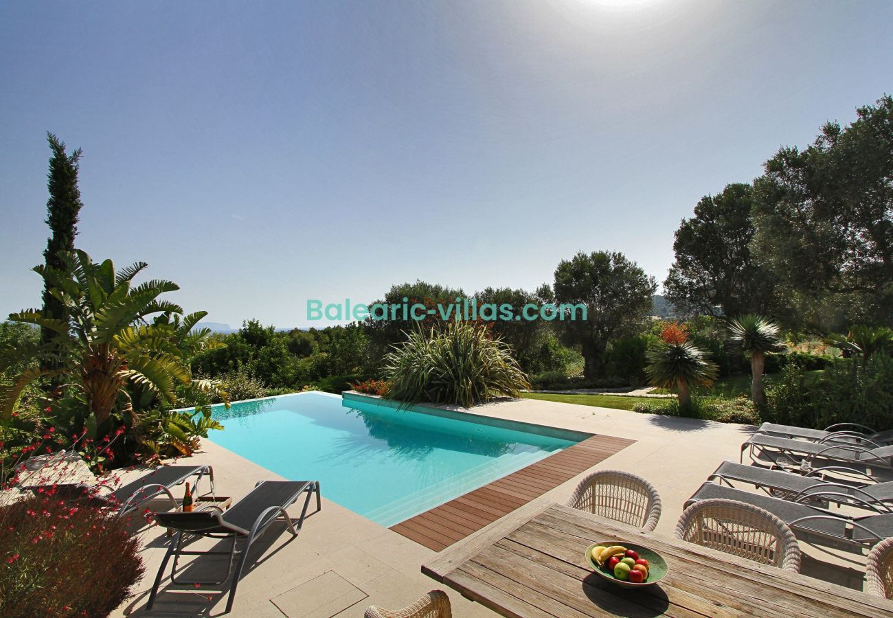 Villa in Alcudia - Mansion Bahia