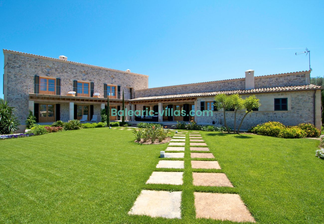 Villa in Alcudia - Mansion Bahia